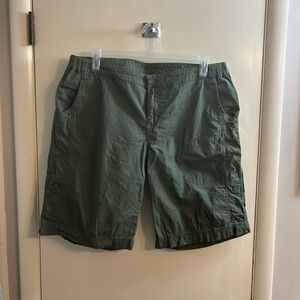 Woolrich Olive Cargo Shorts